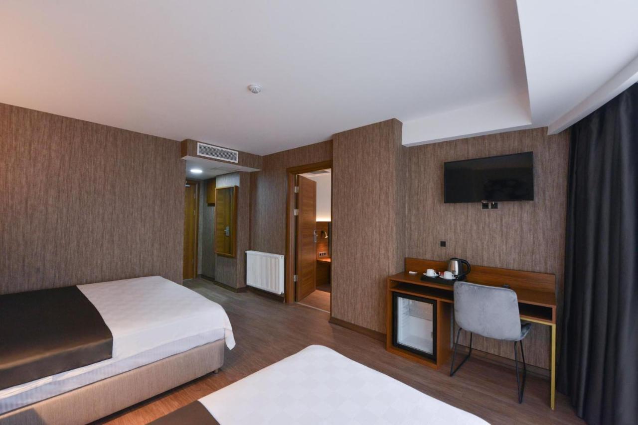 Istport Garden Hotels Arnavutkoy Exterior photo A room at the hotel